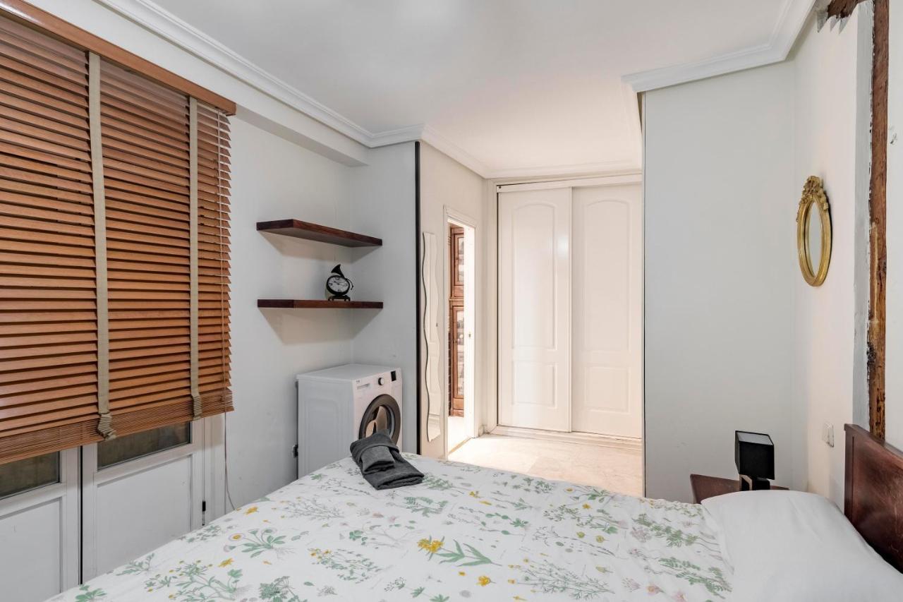 Plaza Sant' Ana, Casco Historico Appartement Madrid Buitenkant foto